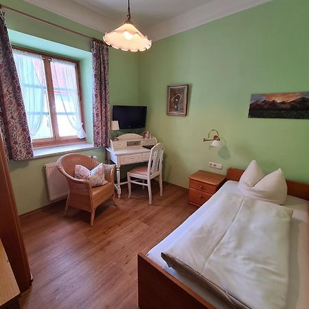 Hotel Altwirt Lenggries Bagian luar foto