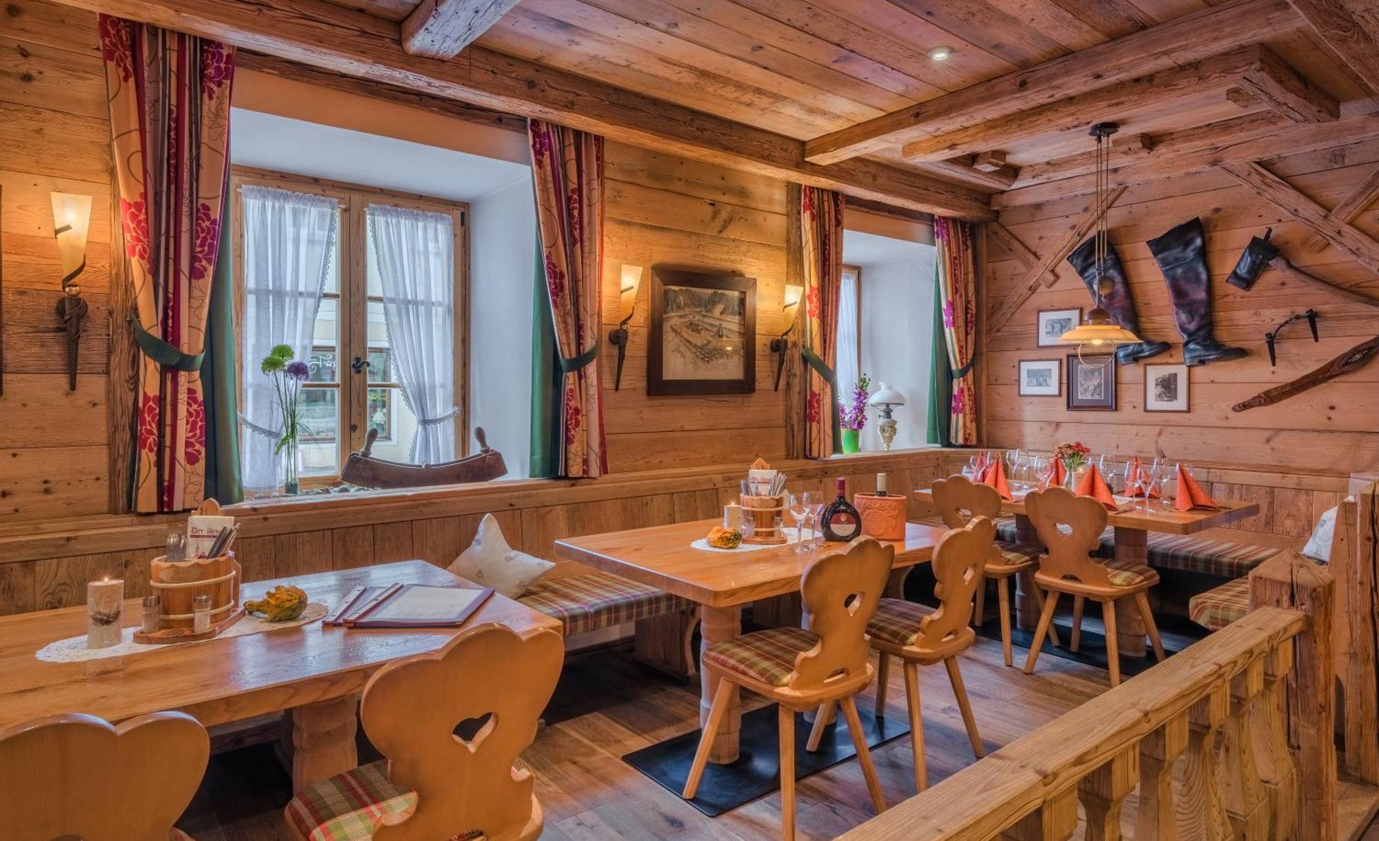 Hotel Altwirt Lenggries Bagian luar foto